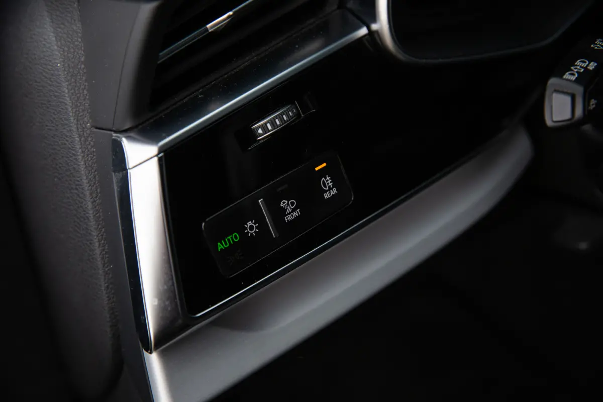 55 TFSI e quattro Pro Line Advanced , RS-seats, 3D-camera, Luchtvering, Head-up display, Apple Carplay, S-line