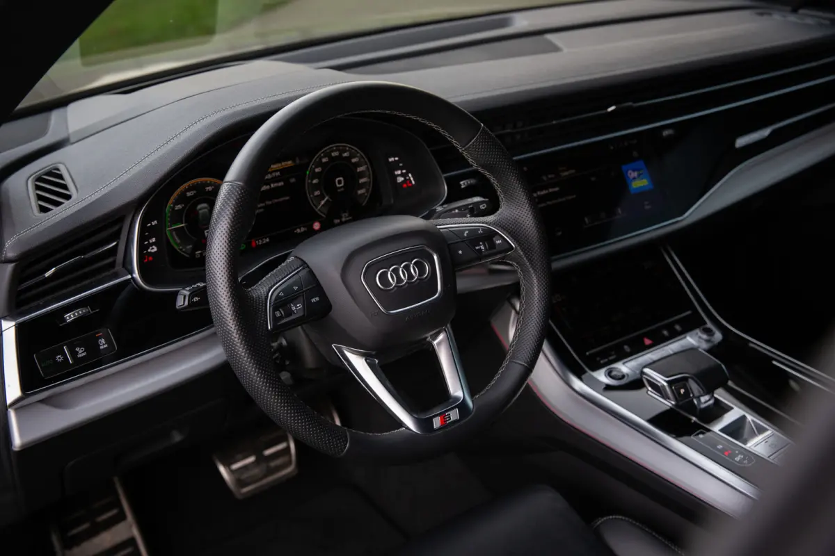55 TFSI e quattro Pro Line Advanced , RS-seats, 3D-camera, Luchtvering, Head-up display, Apple Carplay, S-line