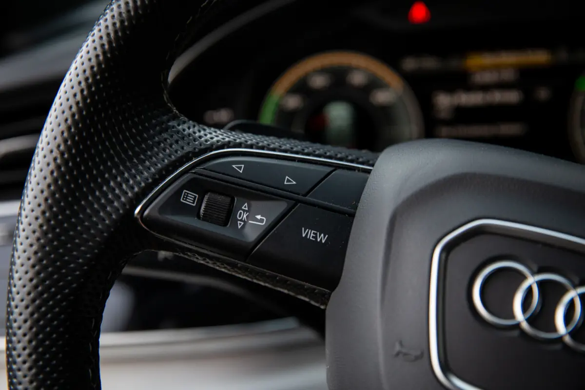 55 TFSI e quattro Pro Line Advanced , RS-seats, 3D-camera, Luchtvering, Head-up display, Apple Carplay, S-line