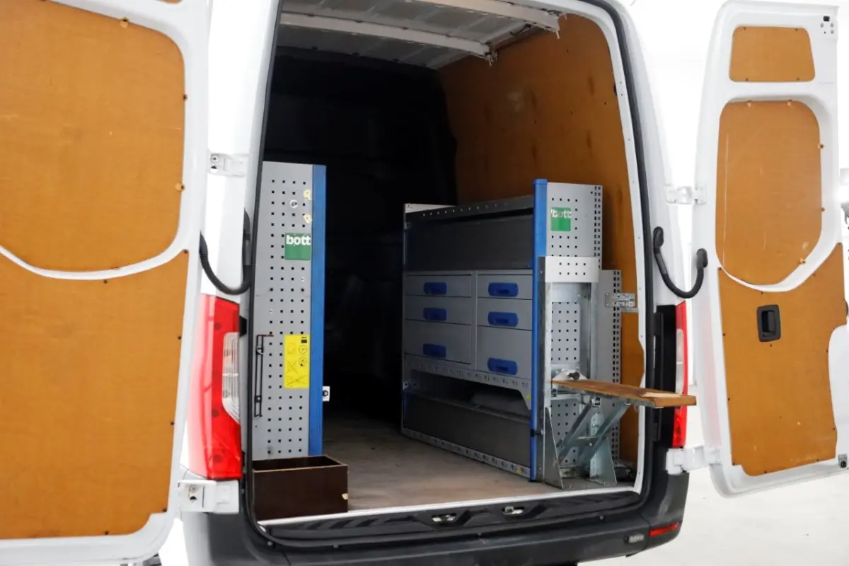 314 CDI 143pk E6 L2H2 4x4 ZG1 D.C. Airco/Navi/Trekhaak 2800kg 05-2019