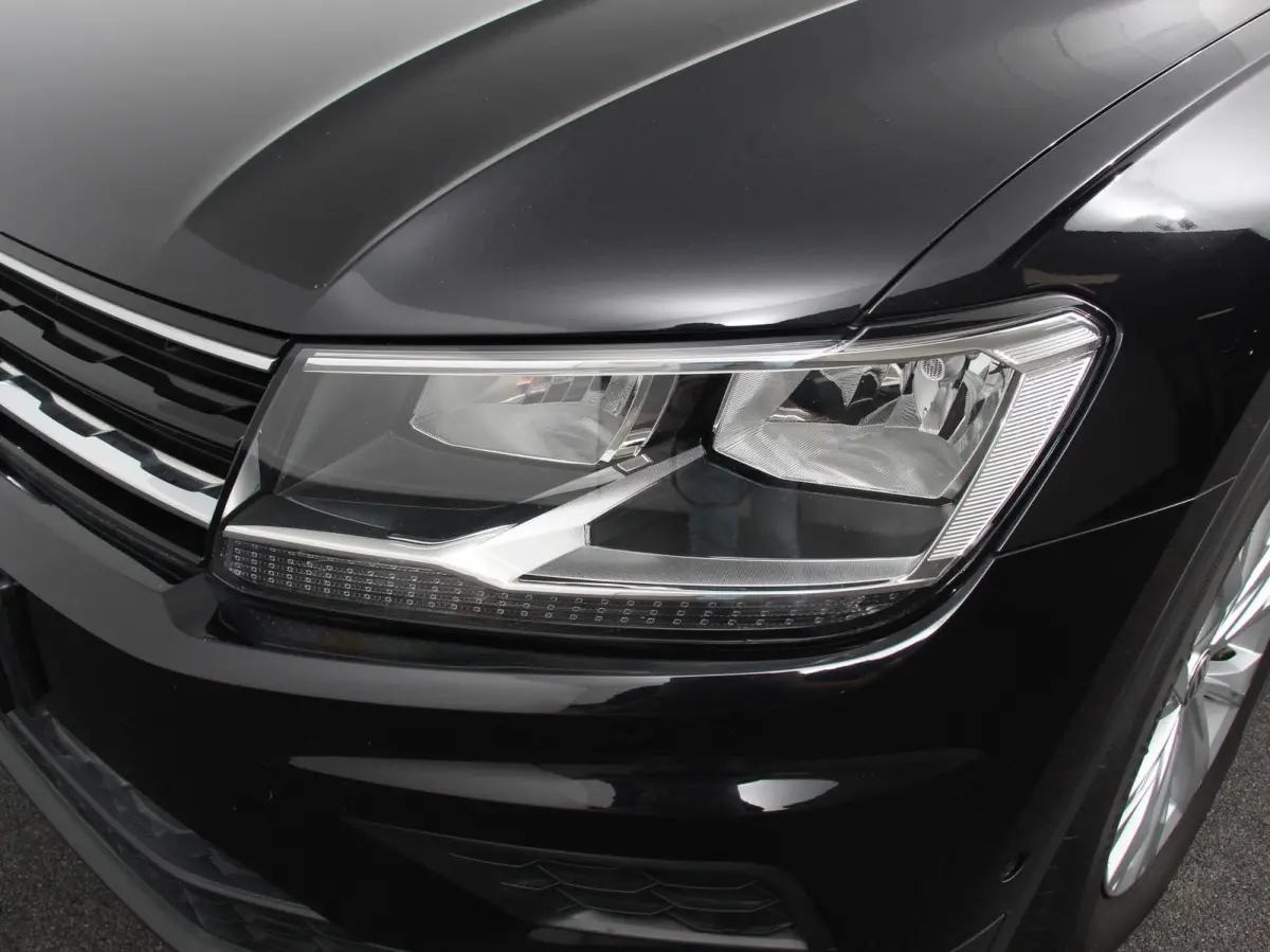 1.5 TSI Comfortline Team DSG Navigatie  Apple carplay/Android Auto  Climate Control  Camera  Lane Assist  Virtual Cockpit  Winterpakket  Adaptive Cruise control  Lichtmetalen Velgen