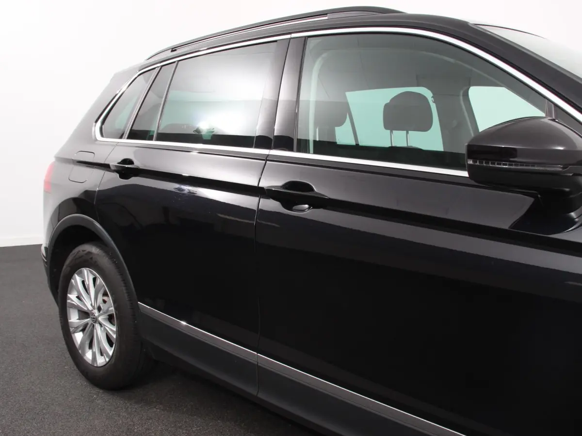 1.5 TSI Comfortline Team DSG Navigatie  Apple carplay/Android Auto  Climate Control  Camera  Lane Assist  Virtual Cockpit  Winterpakket  Adaptive Cruise control  Lichtmetalen Velgen