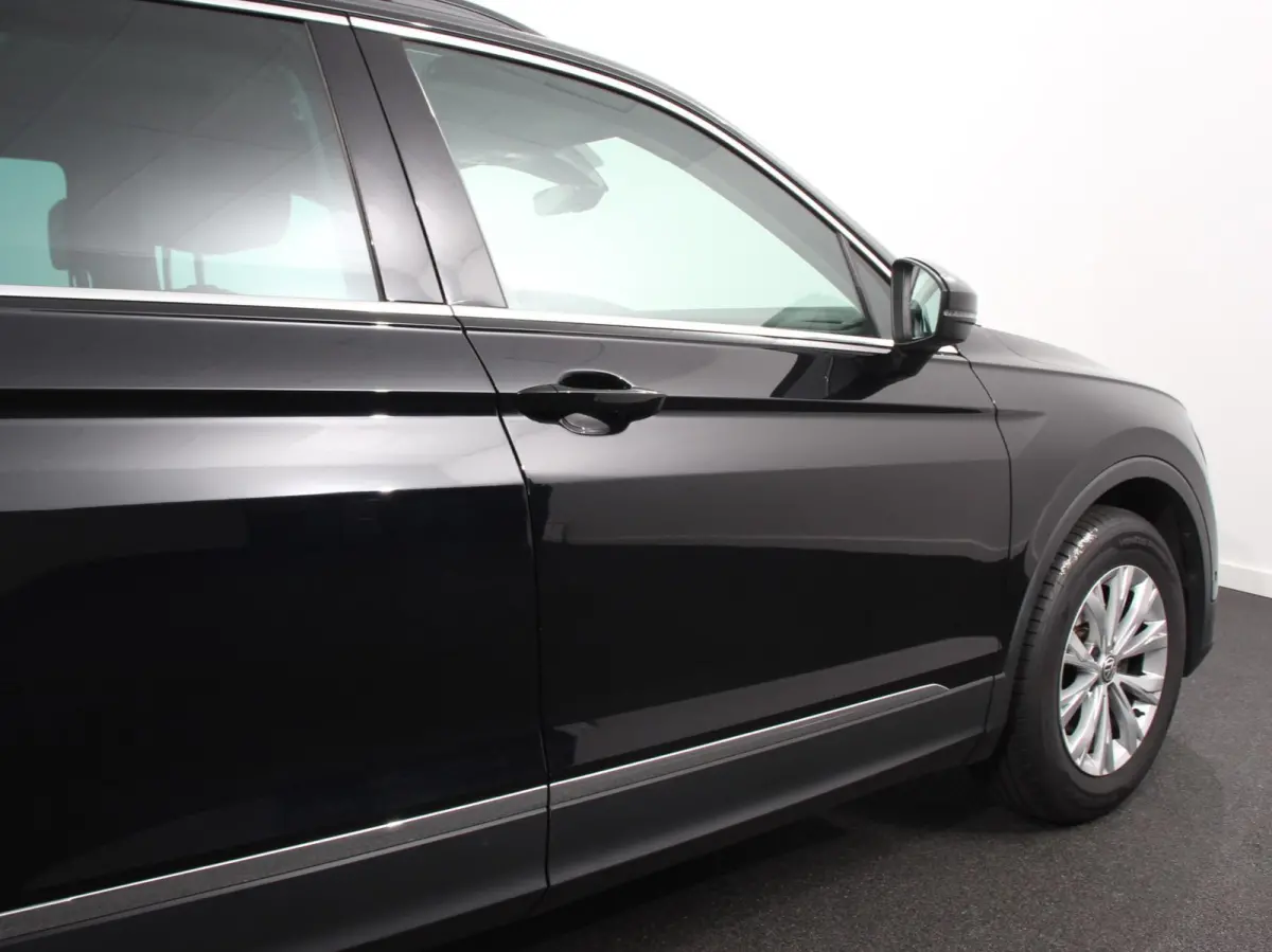 1.5 TSI Comfortline Team DSG Navigatie  Apple carplay/Android Auto  Climate Control  Camera  Lane Assist  Virtual Cockpit  Winterpakket  Adaptive Cruise control  Lichtmetalen Velgen