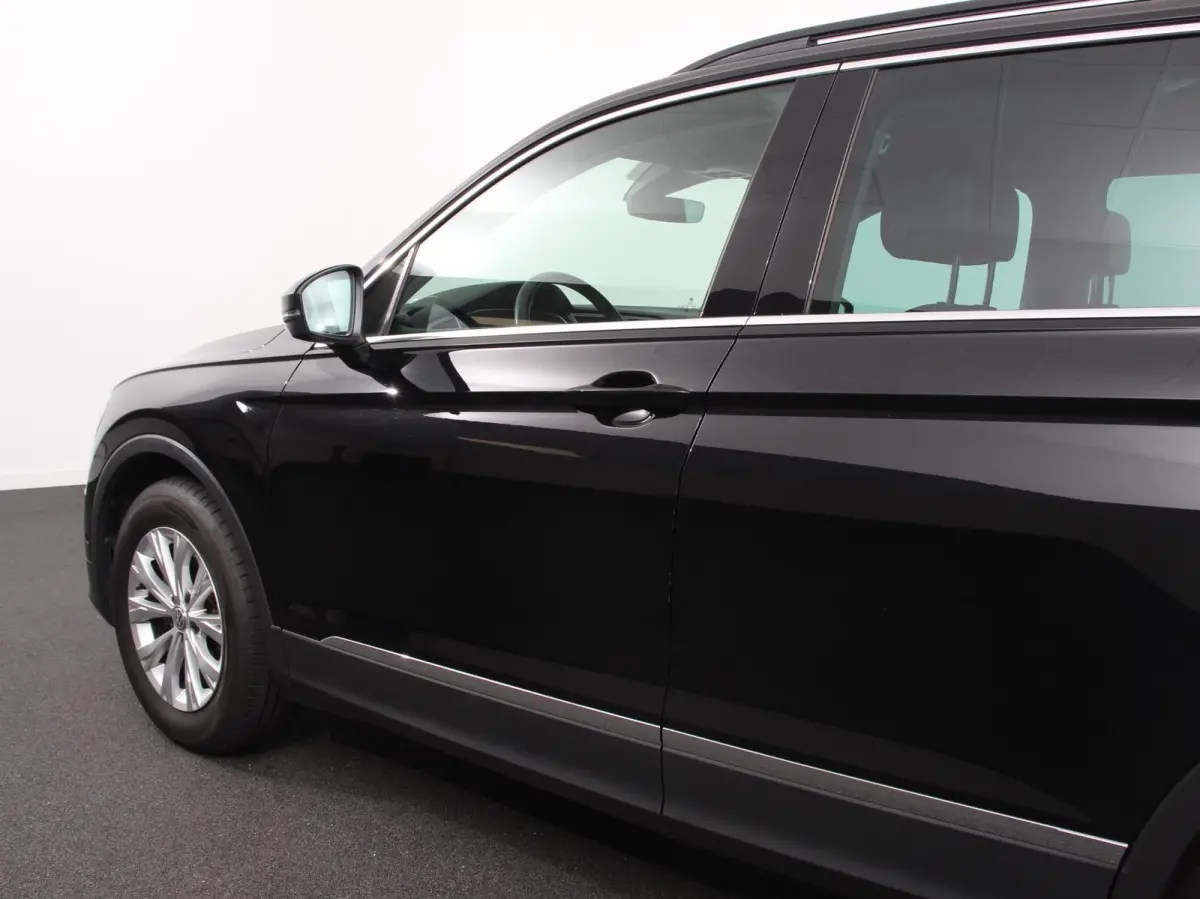 1.5 TSI Comfortline Team DSG Navigatie  Apple carplay/Android Auto  Climate Control  Camera  Lane Assist  Virtual Cockpit  Winterpakket  Adaptive Cruise control  Lichtmetalen Velgen