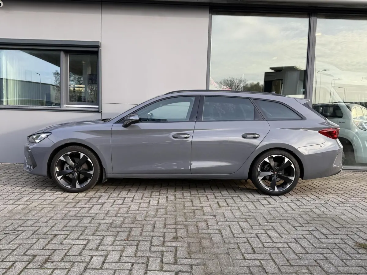 1.5 TSI e-Hybrid VZ Performance