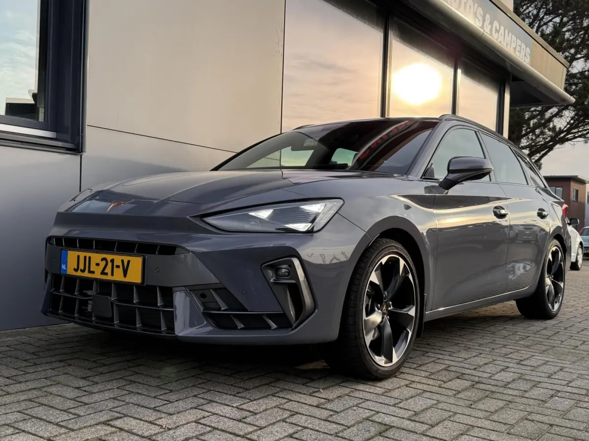1.5 TSI e-Hybrid VZ Performance