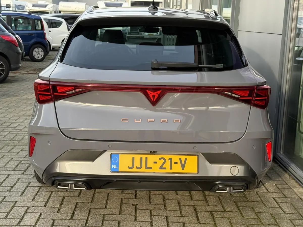 1.5 TSI e-Hybrid VZ Performance