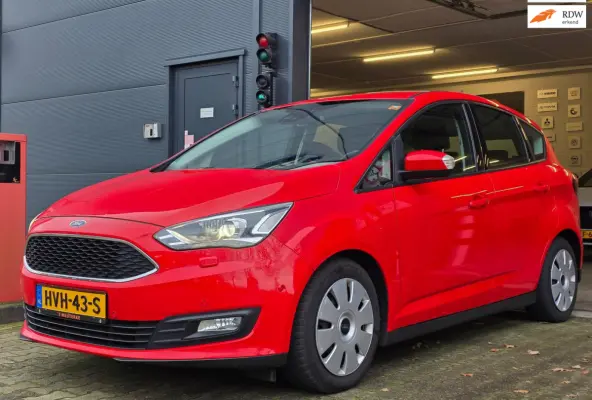 1.5 Titanium / 150 PK / AFN.TREKHAAK / NIEUWE OH.BEURT / STOELVERW. / SENSOREN V+A / CARPLAY / NAVI / INCL. GARANTIE !