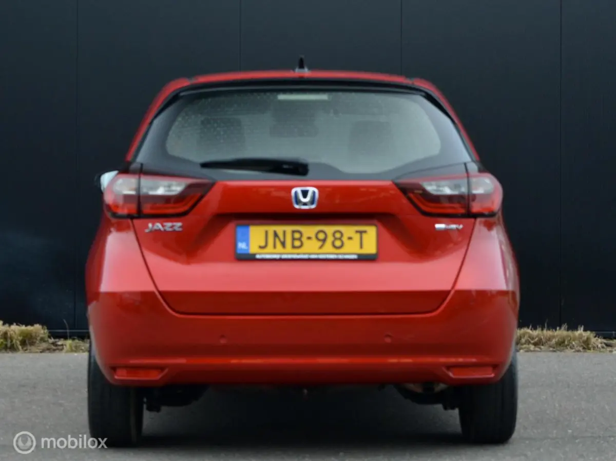 1.5 e:HEV Elegance