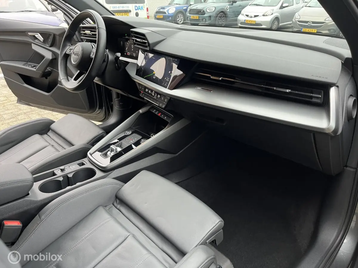 35 TFSI S-LINE*LEDER*NAVI*CARPLAY*ACC*PDC*