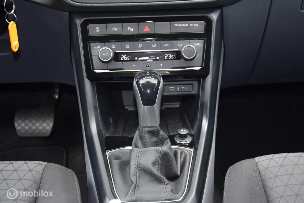 1.0 TSI Life 110pk DSG Executive pakket App connect