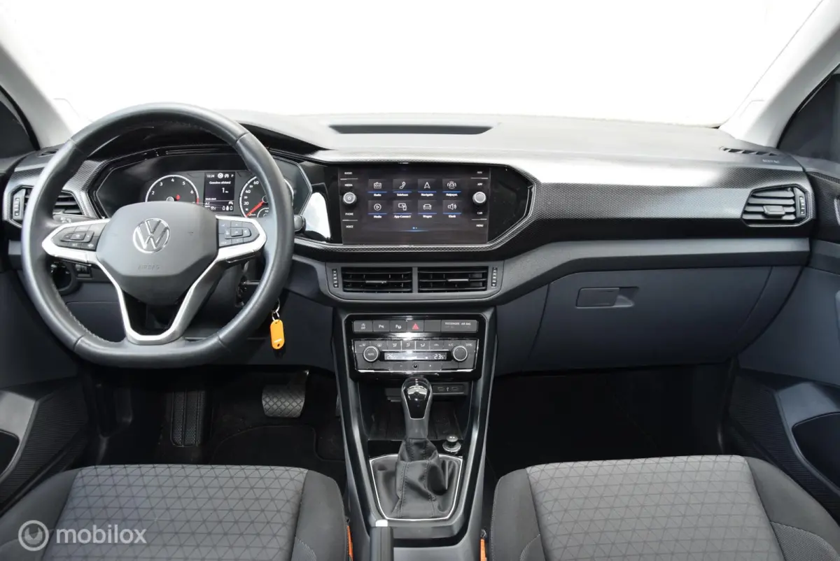 1.0 TSI Life 110pk DSG Executive pakket App connect