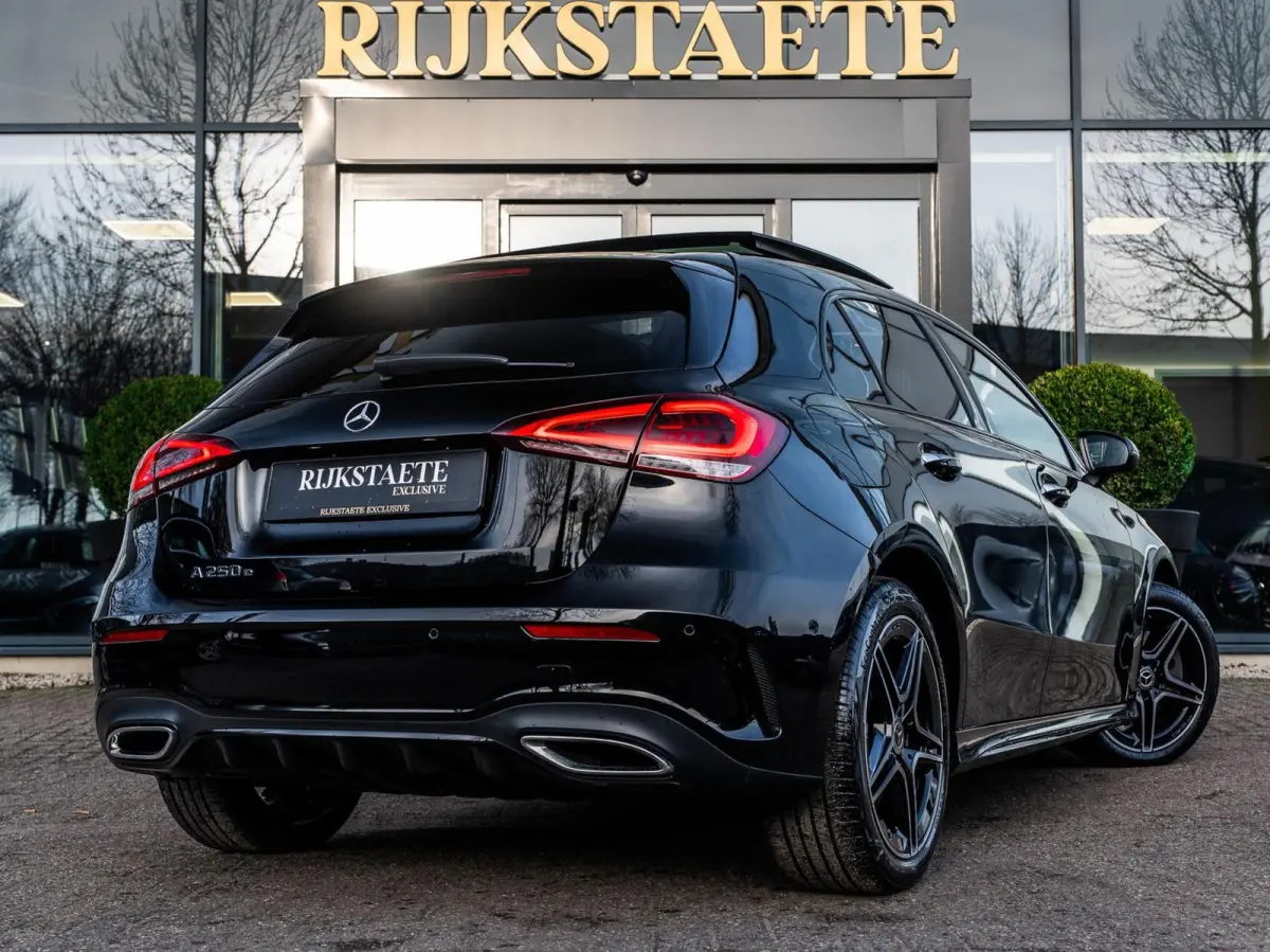 A250e AMG|PANO|18''|BURMESTER|SFEERVERL.