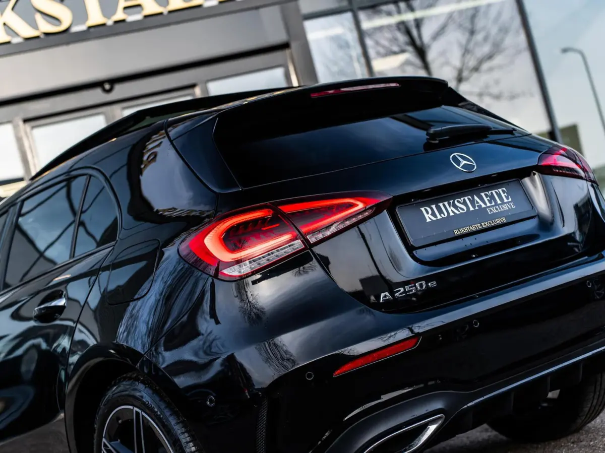 A250e AMG|PANO|18''|BURMESTER|SFEERVERL.