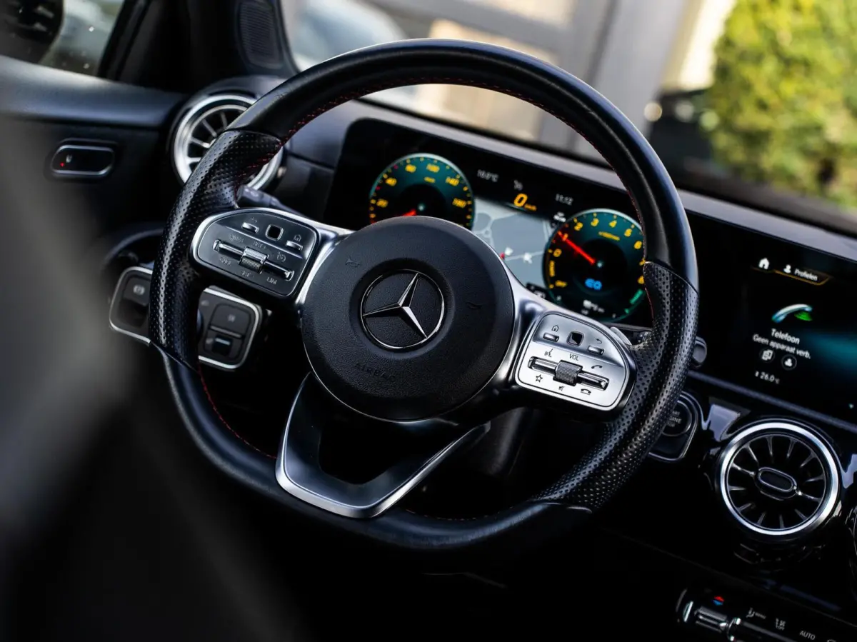 A250e AMG|PANO|18''|BURMESTER|SFEERVERL.