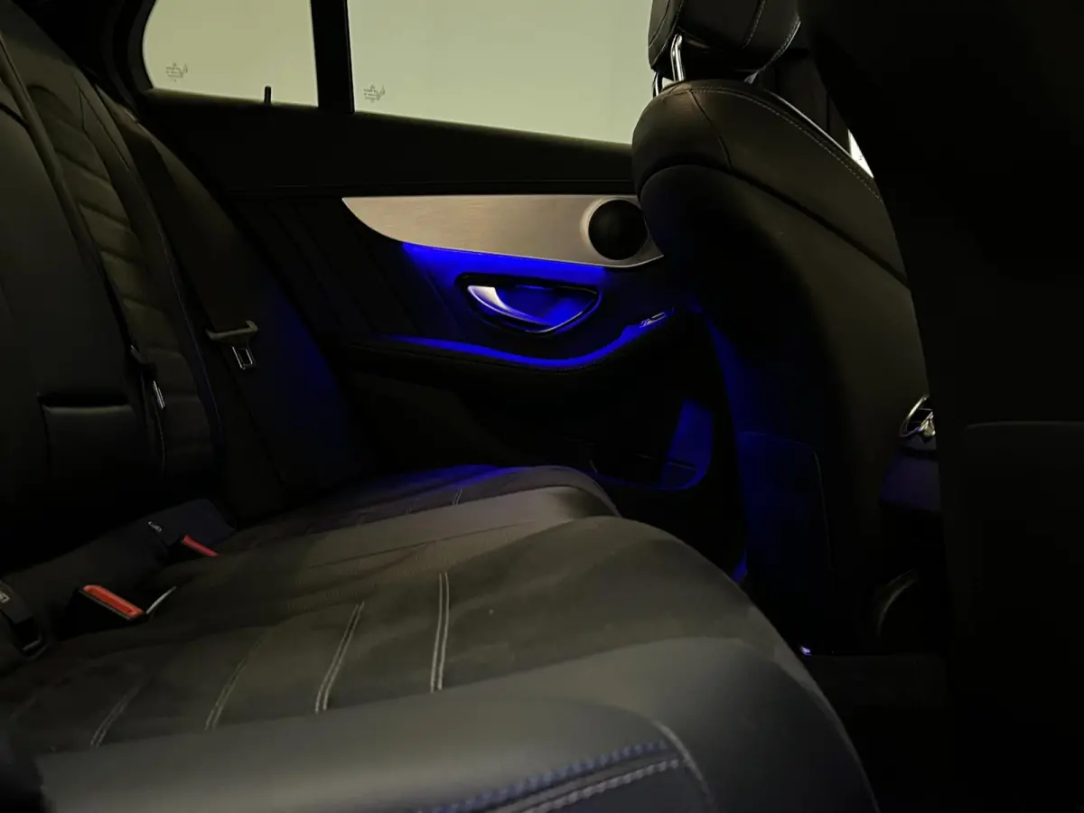 300e / AMG / Matrix / CarPlay / Trekhaak