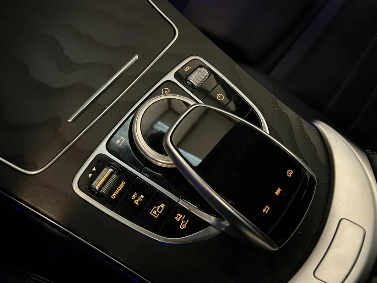 300e / AMG / Matrix / CarPlay / Trekhaak