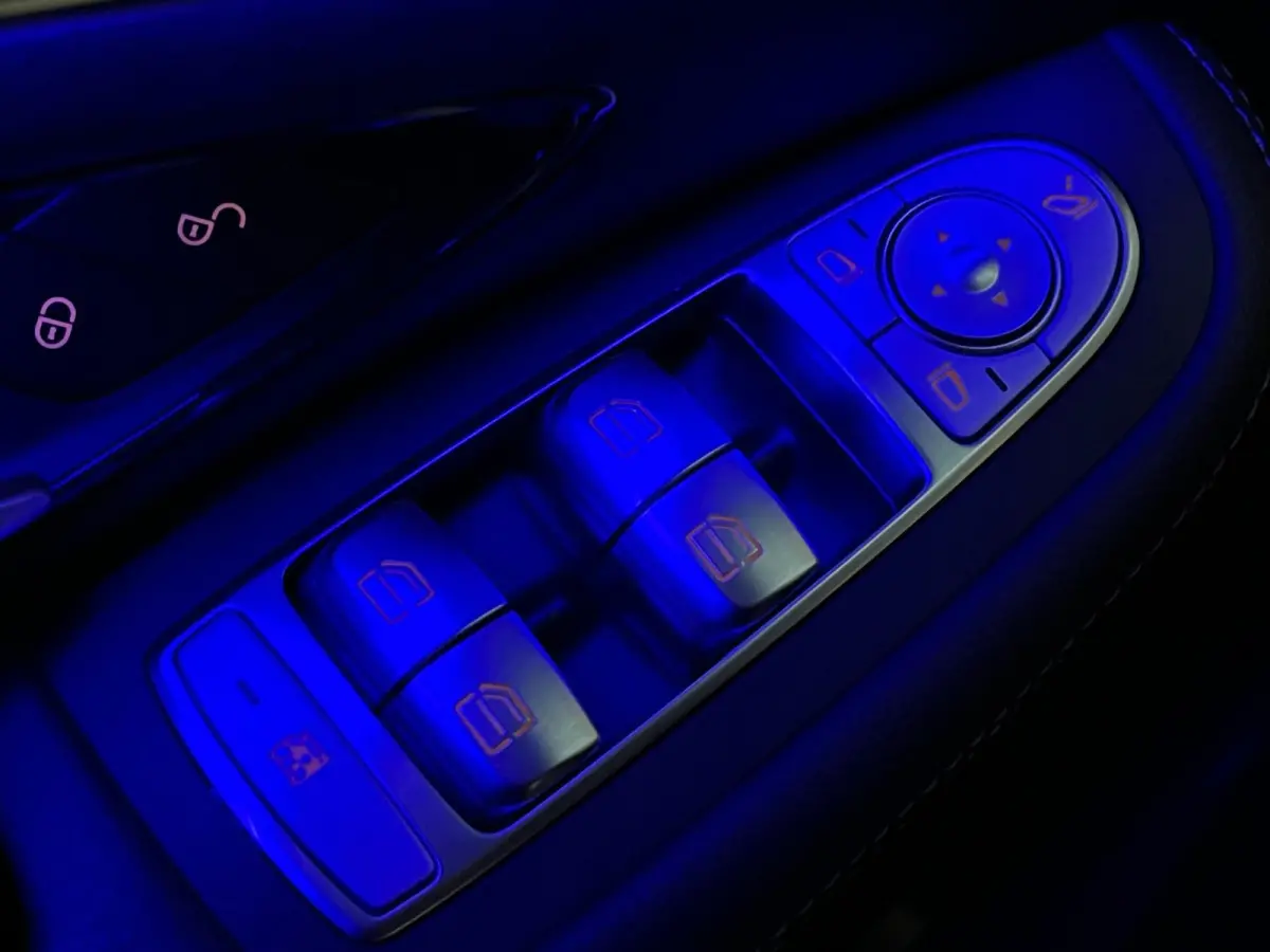 300e / AMG / Matrix / CarPlay / Trekhaak