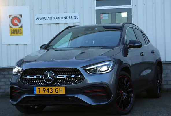 250 e AMG Edition Plug in hybride*Perfect Onderh.*Sfeerverl./Leder/Stoelverw./Camera/LED/Elek. Achterklep/DAB/Standkachel/Rijstrook/Parkeersens.V+A/20 inch LM*