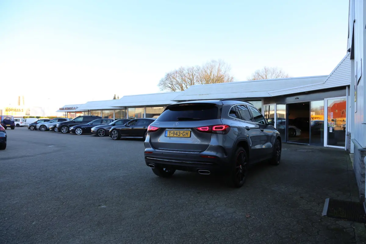 250 e AMG Edition Plug in hybride*Perfect Onderh.*Sfeerverl./Leder/Stoelverw./Camera/LED/Elek. Achterklep/DAB/Standkachel/Rijstrook/Parkeersens.V+A/20 inch LM*