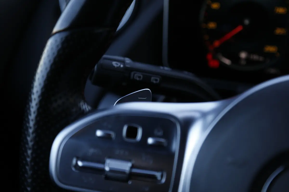 250 e AMG Edition Plug in hybride*Perfect Onderh.*Sfeerverl./Leder/Stoelverw./Camera/LED/Elek. Achterklep/DAB/Standkachel/Rijstrook/Parkeersens.V+A/20 inch LM*