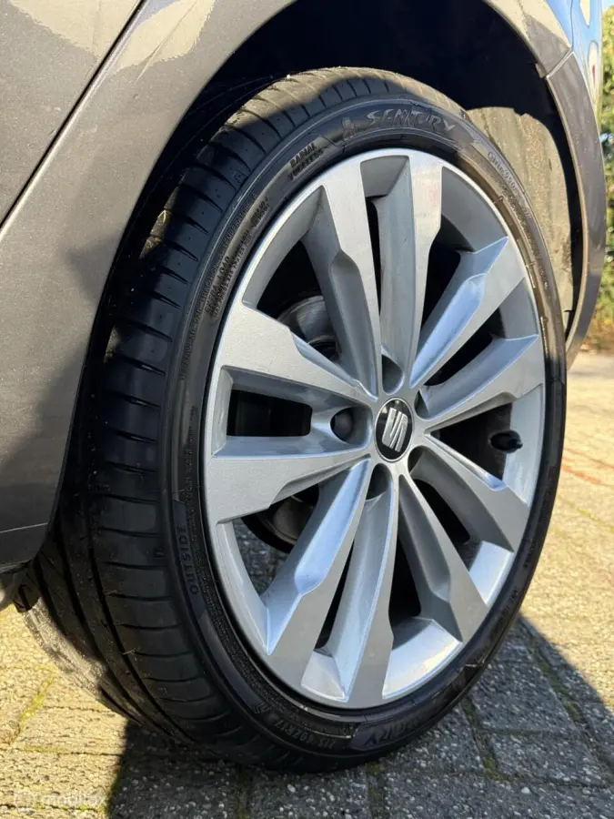 1.0 EcoTSI FR Connect