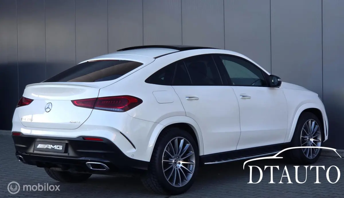 350 d 4MATIC Premium Plus 2xAMG Pano Lucht Night Burm Standkachel 21'' VOL!