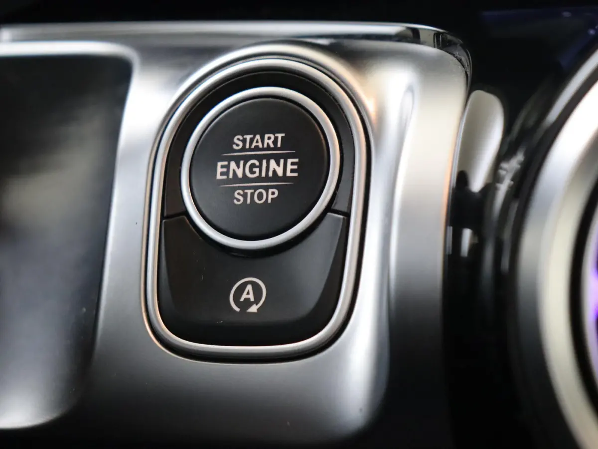 AMG 35 4MATIC Premium Plus /Panoramadak /Burmester 3D /Distronic /360 Camera