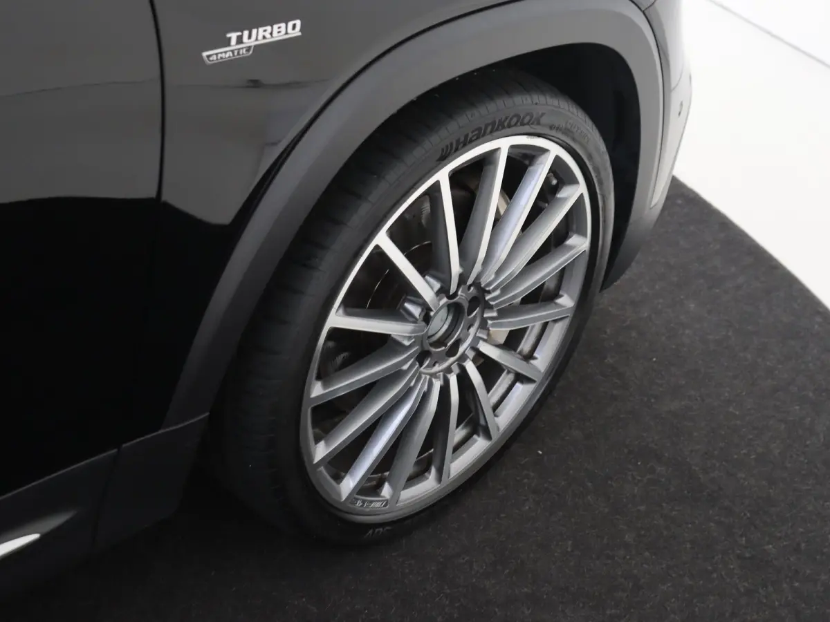 AMG 35 4MATIC Premium Plus /Panoramadak /Burmester 3D /Distronic /360 Camera