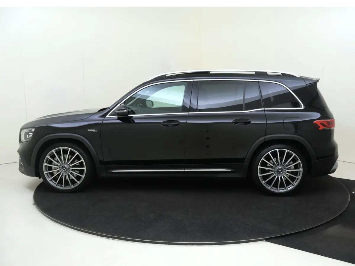 AMG 35 4MATIC Premium Plus /Panoramadak /Burmester 3D /Distronic /360 Camera