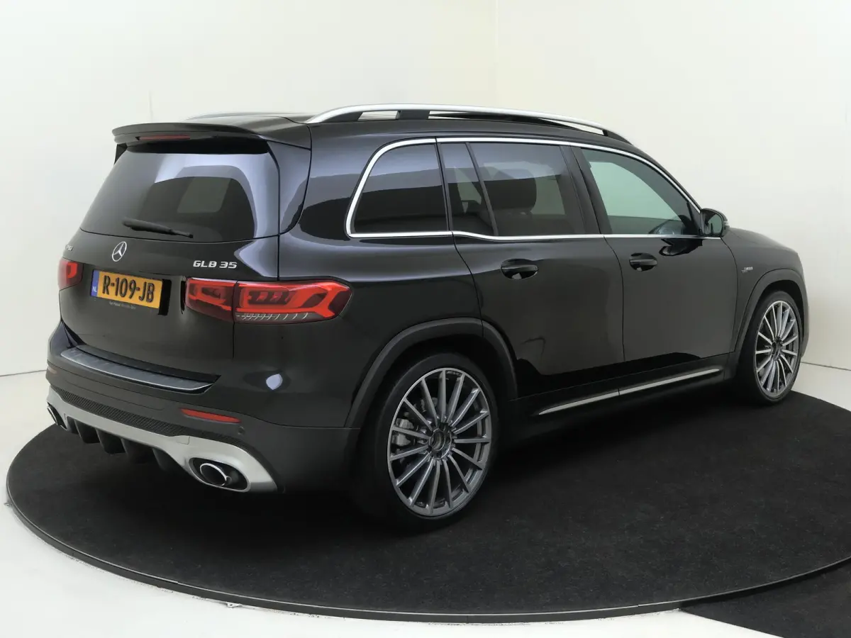 AMG 35 4MATIC Premium Plus /Panoramadak /Burmester 3D /Distronic /360 Camera