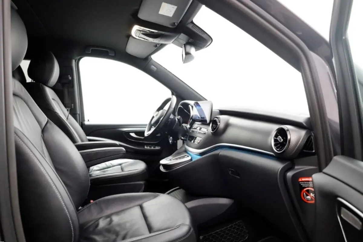 300d 4-MATIC Lang Edition AMG Personenbus INCL. BTW/BPM 09-2021