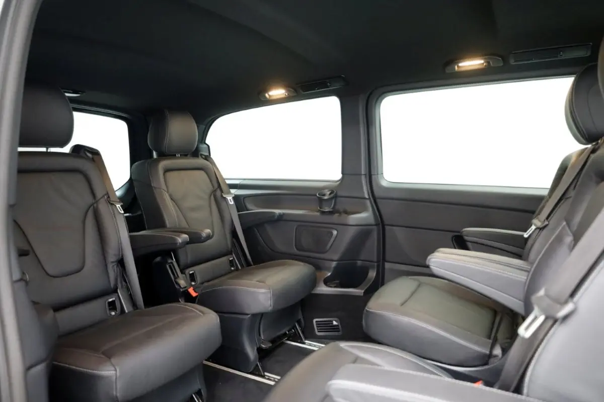300d 4-MATIC Lang Edition AMG Personenbus INCL. BTW/BPM 09-2021
