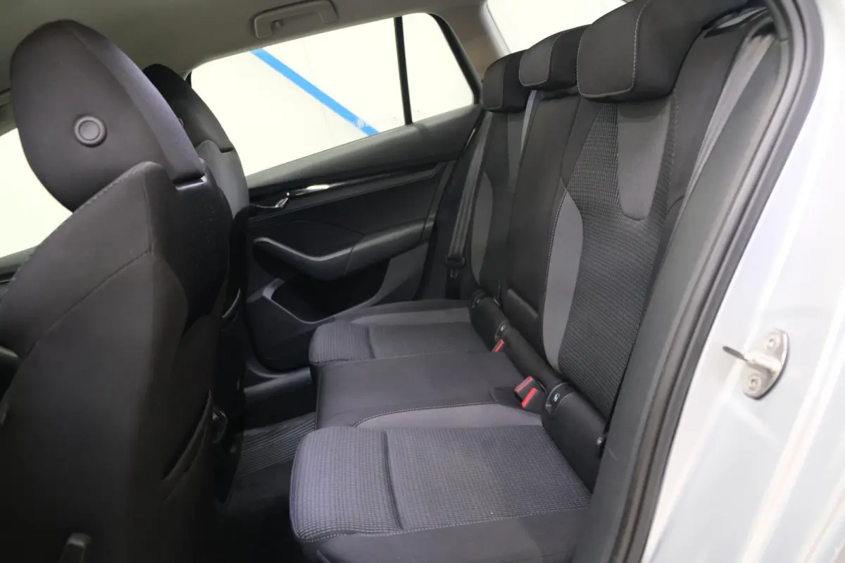 1.0 e-TSI Ambition - N.A.P. Airco, Navi, Trekhaak, PDC