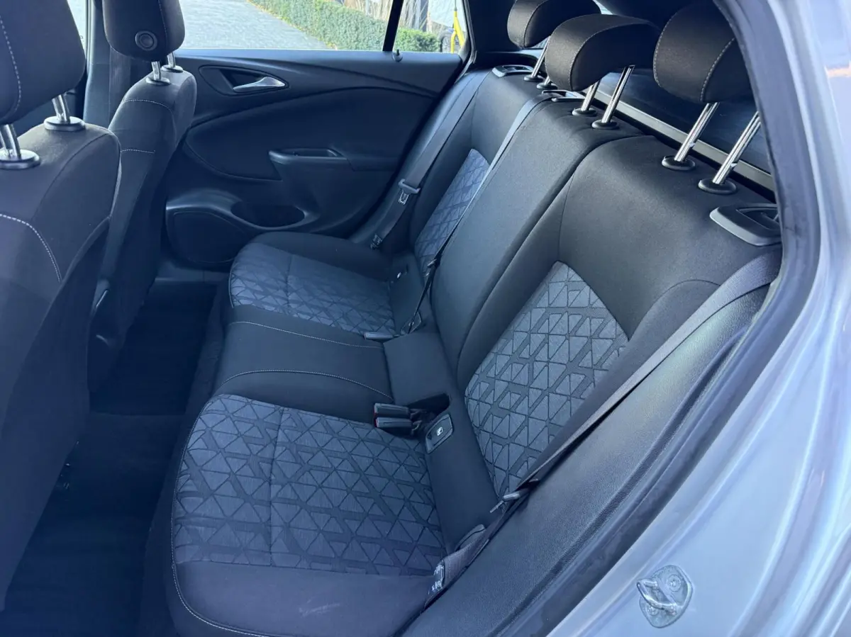1.0 Turbo 120 Jaar Edition *ALL-IN PRIJS*