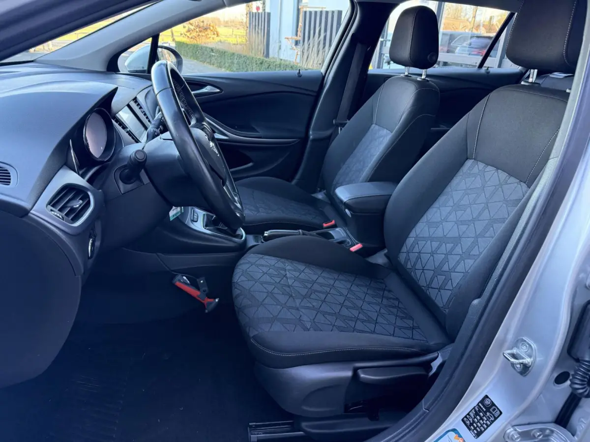 1.0 Turbo 120 Jaar Edition *ALL-IN PRIJS*