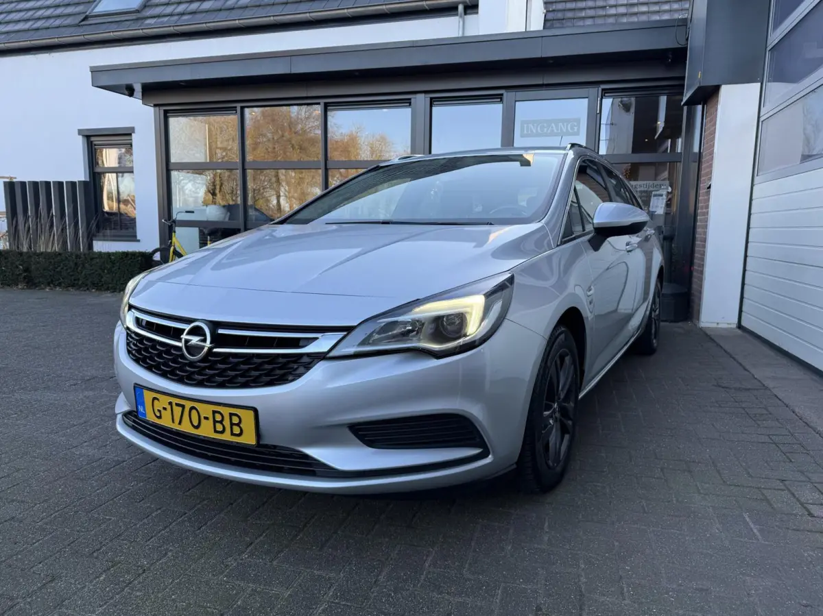 1.0 Turbo 120 Jaar Edition *ALL-IN PRIJS*