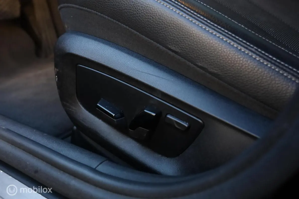 530i|Dealer|Carplay|PDC|Stoelverwarming|