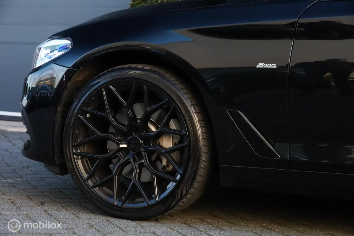 530i|Dealer|Carplay|PDC|Stoelverwarming|