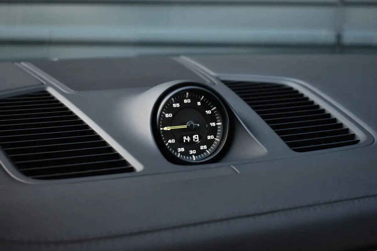 3.0 E-Hybrid SportDesign | Pano | Massage | 360 Camera | Stoelventilatie | Luchtvering | Bose | Orig. NL |