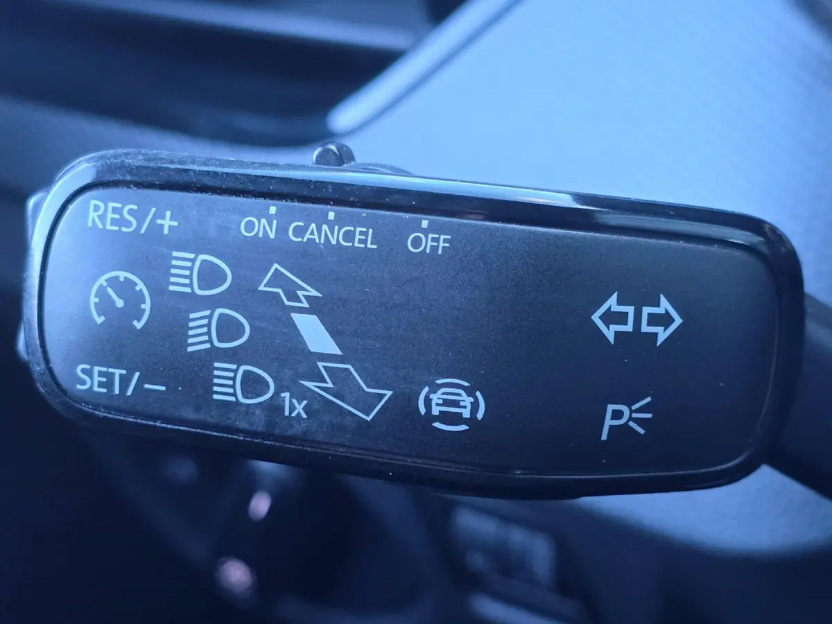 1.5 TSI ACT Sport Business | Met o.a. achteruitrijcamera, AppleCarPlay/AndroidAuto, navigatie en cruise control