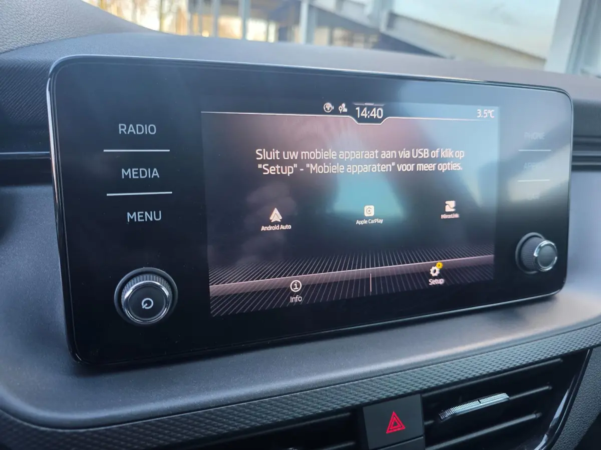 1.5 TSI ACT Sport Business | Met o.a. achteruitrijcamera, AppleCarPlay/AndroidAuto, navigatie en cruise control