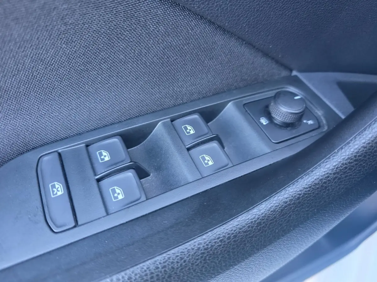 1.5 TSI ACT Sport Business | Met o.a. achteruitrijcamera, AppleCarPlay/AndroidAuto, navigatie en cruise control