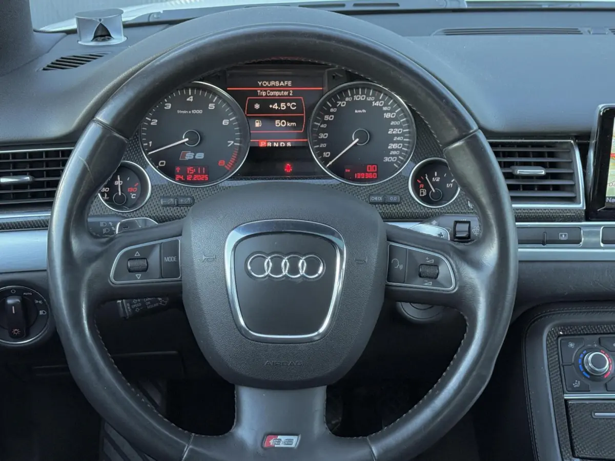 5.2 V10 Quattro B&O Audio - Schuifdak - Zeer Nette Staat