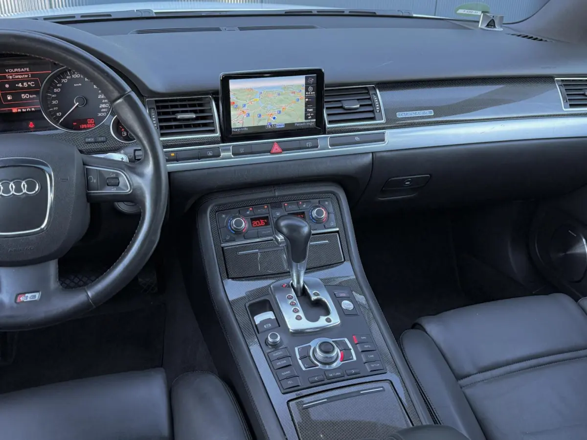 5.2 V10 Quattro B&O Audio - Schuifdak - Zeer Nette Staat