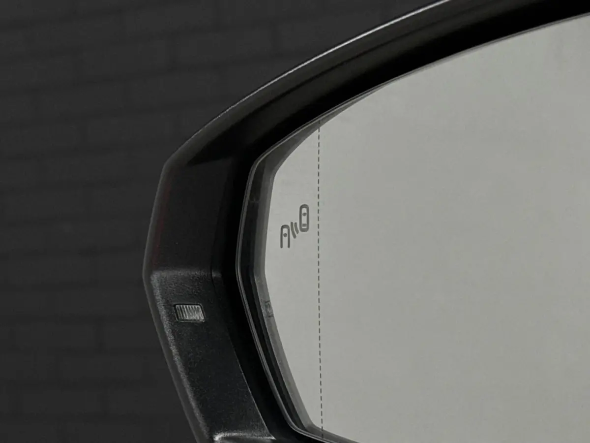 2.0 GTI | Pano | Beats | CarPlay | Milltek