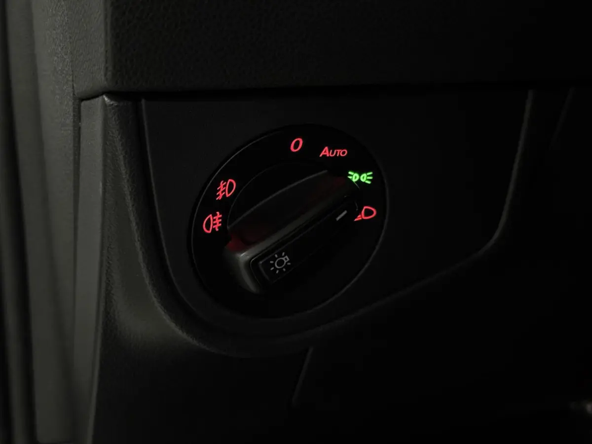 2.0 GTI | Pano | Beats | CarPlay | Milltek