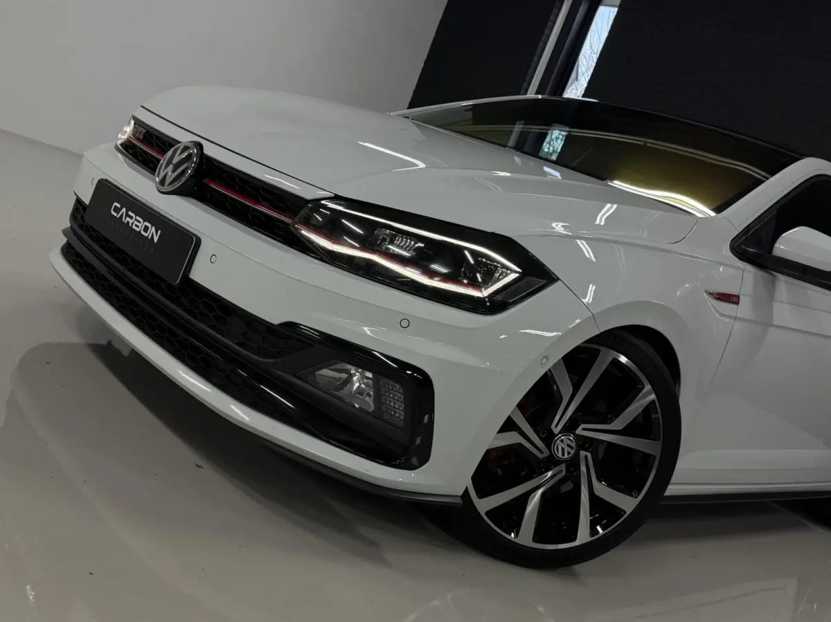 2.0 GTI | Pano | Beats | CarPlay | Milltek