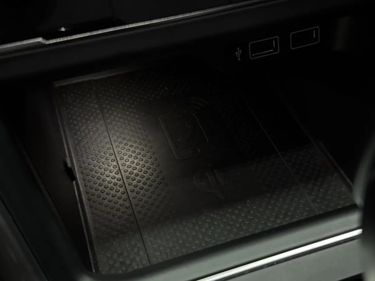 2.0 GTI | Pano | Beats | CarPlay | Milltek