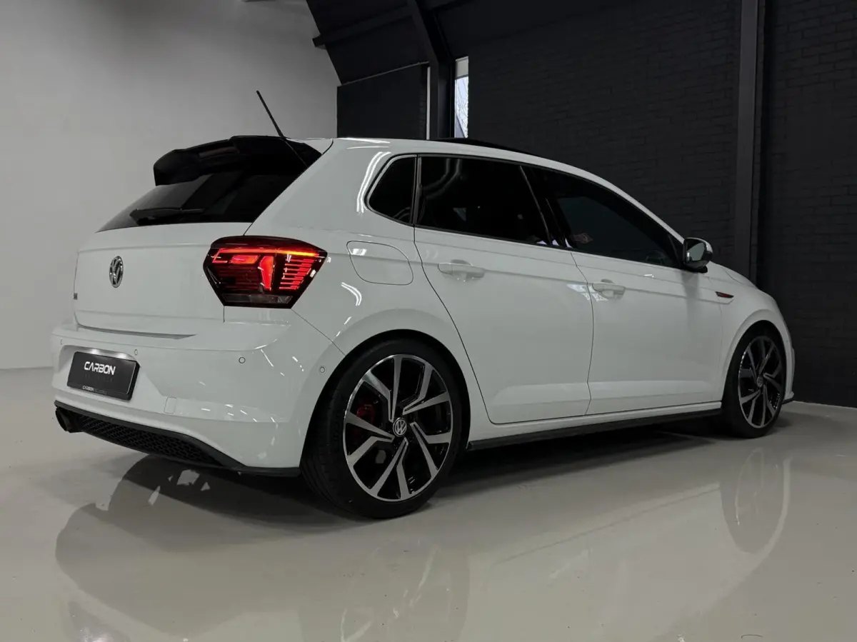 2.0 GTI | Pano | Beats | CarPlay | Milltek